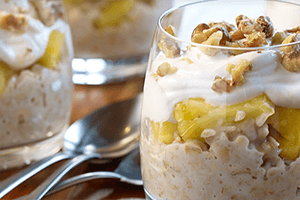 oatmeal parfait in a glass on the table
